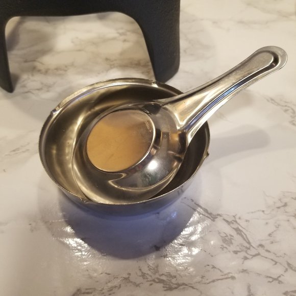 Sierra Swissmar Cast Iron Fondue Set in Deep Blue - Picture 10 of 11